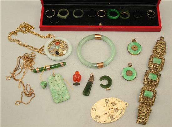 A group of Chinese jadeite hardstone and paste jewellery, 20th century,